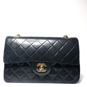 Classy CHANEL Double Flap Bag